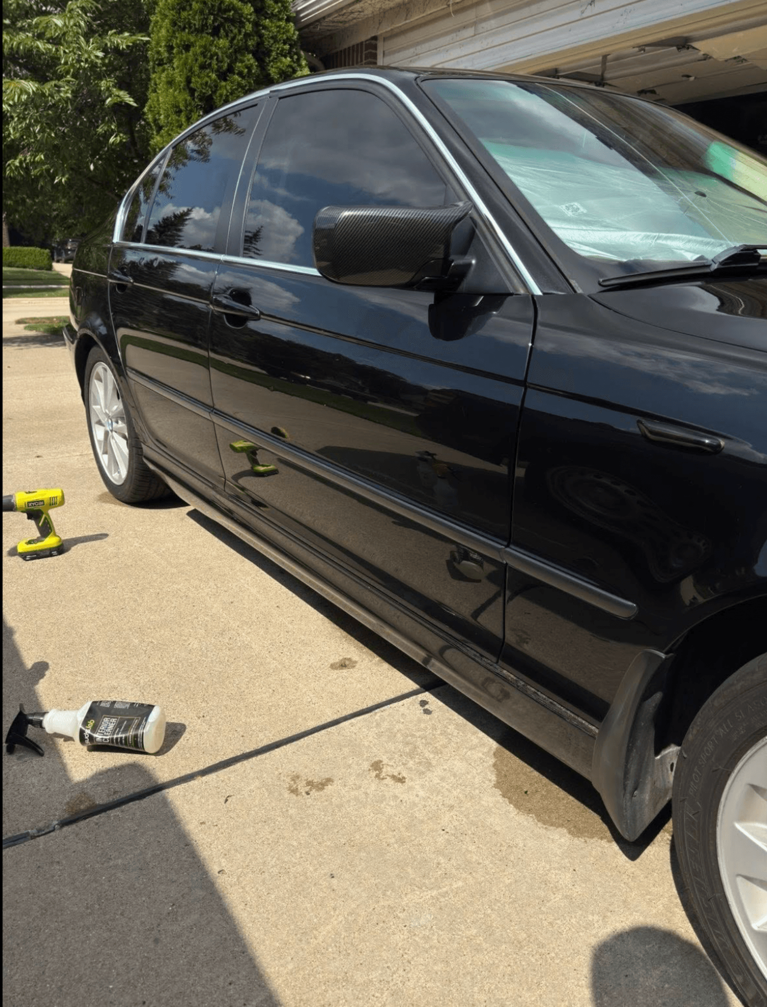 Paint Correction - Improved clarity, gloss, and mirror-like reflection
